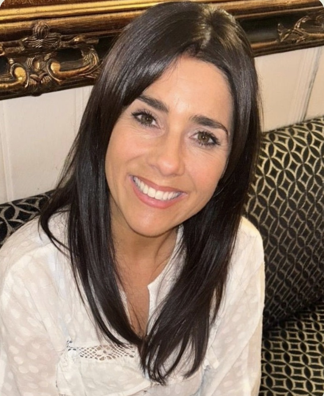 Jenel, therapeutic coach at Zana Healing